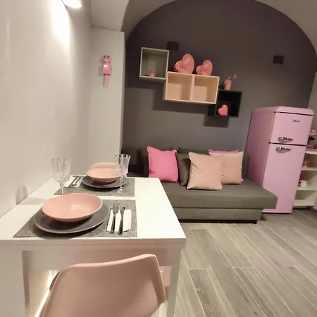 Nocleg ze śniadaniem Milo's 3*